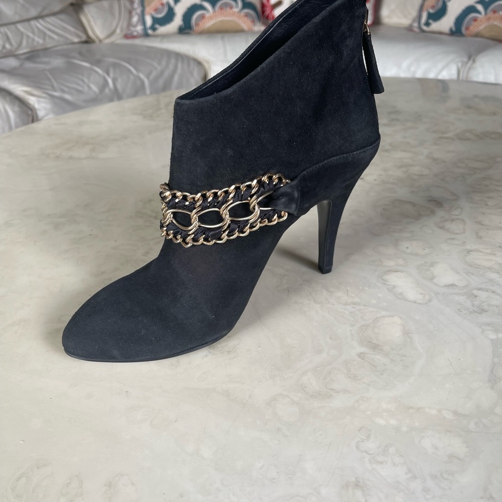 Dressy Bruce Markowsky black suede ankle high heel booties, 8.5 M